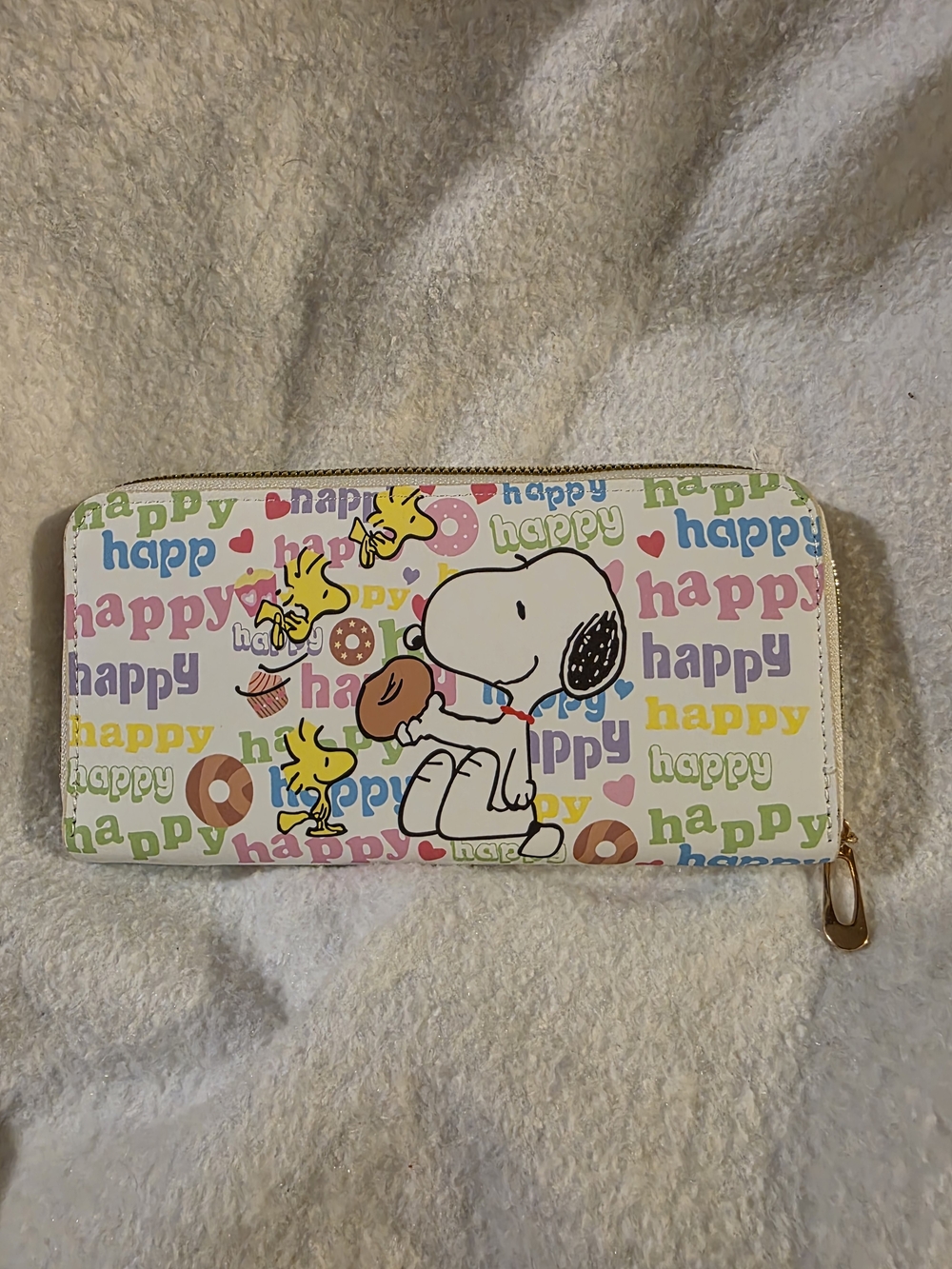 Peanuts Multicolor Snoopy 'Happy' Zip Wallet NWOT